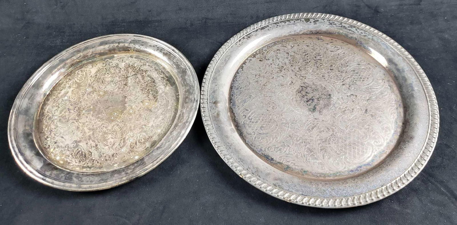 Set of 2 Silverplate Serving Trays (1 of 5)