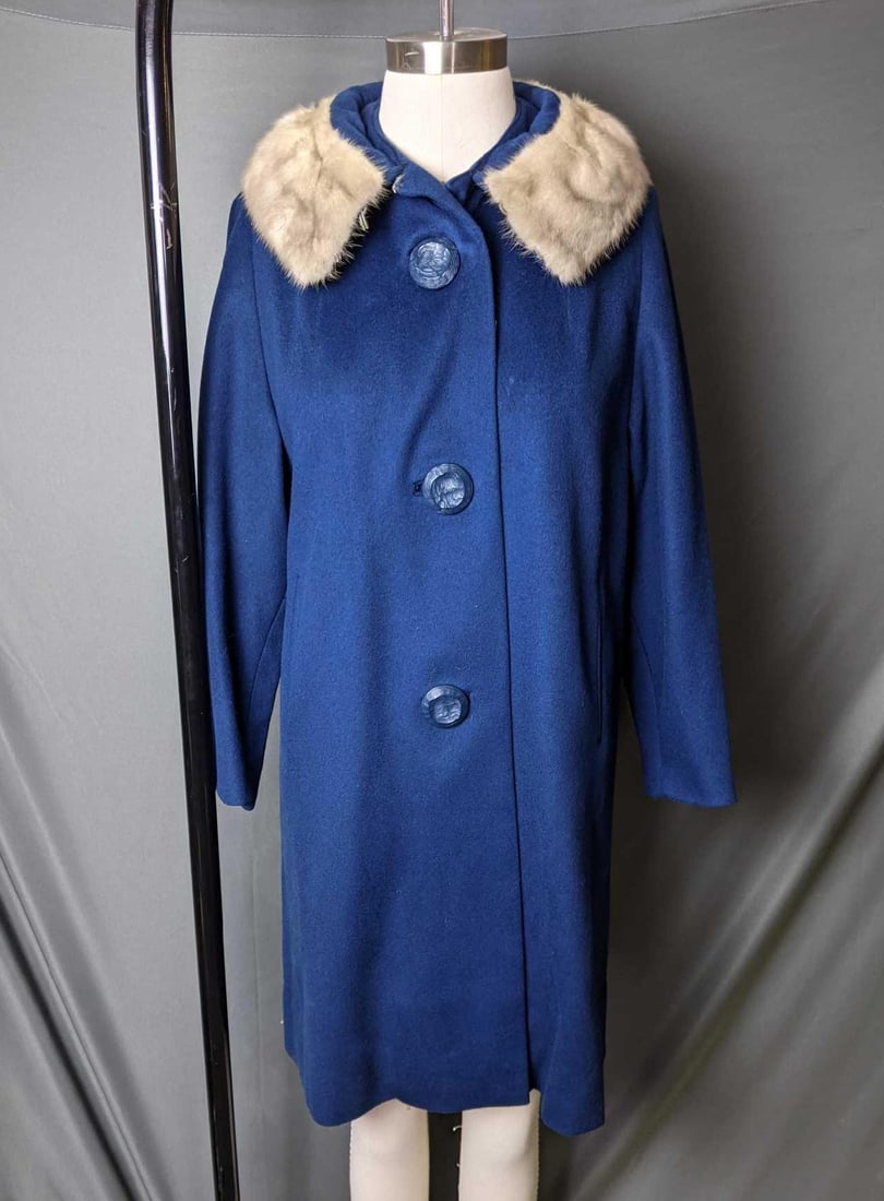 Vintage Wool Winter Coat Satin Lined (1 of 12)