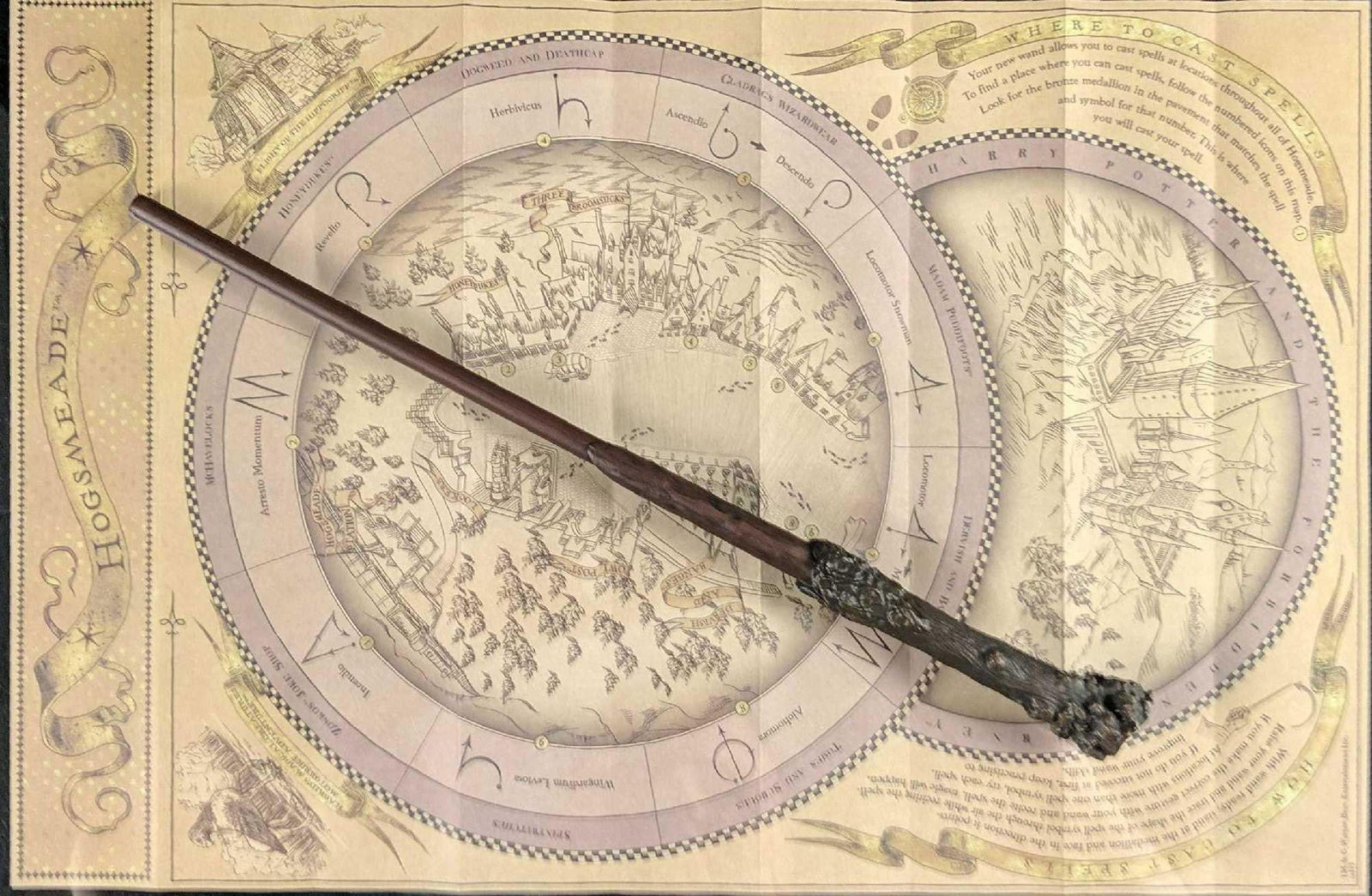 Universal Studios Harry Potter Wand                B (1 of 9)