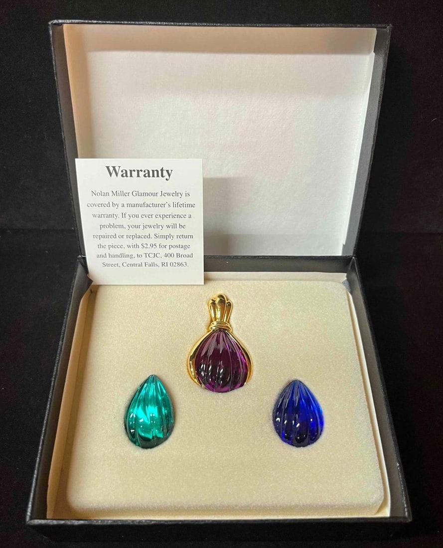 Kenneth Jay Lane Interchangeable Necklace Pendant (1 of 10)