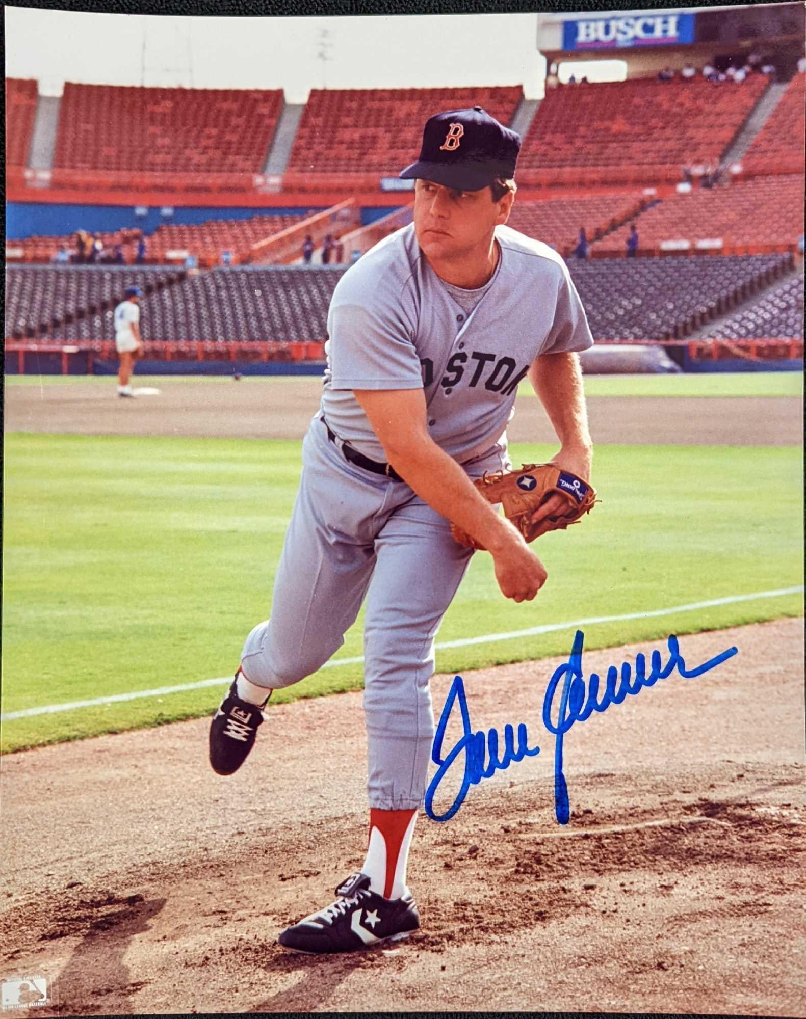 Autographed Tom Seaver 8"x10" Photo Boston Red Sox (1 of 4)
