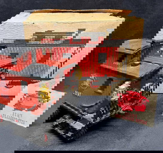 Empty Jim Beam N.j. Central Red Caboose 91197 Decanter In Original Box