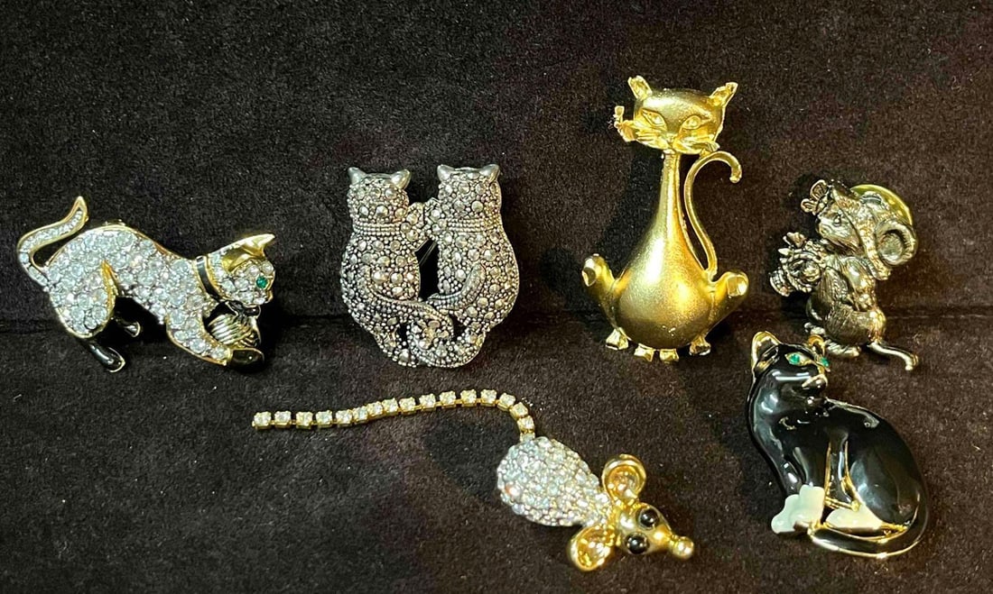 Vintage Cat & Mouse Brooch Bundle (1 of 15)