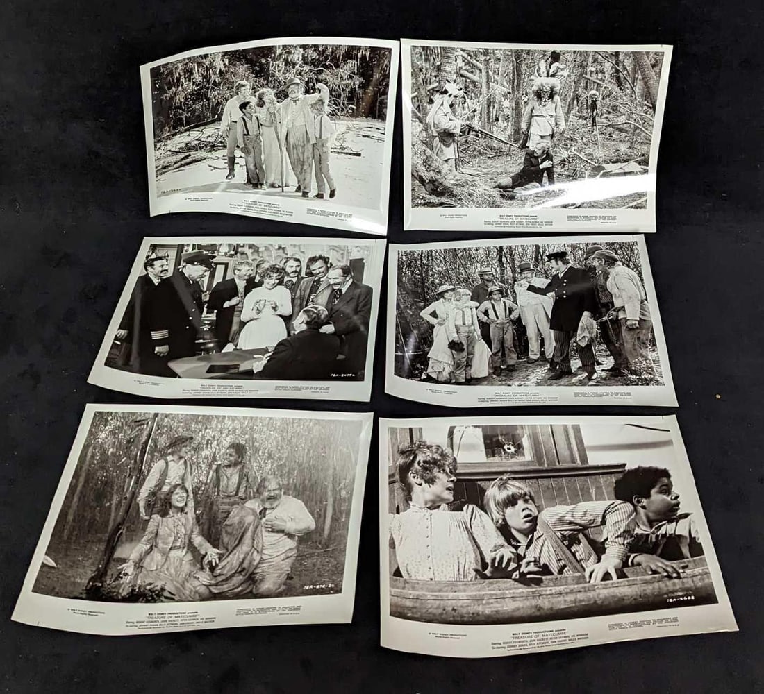 6 Vintage Disney Treasure Of Matecumbe B&W Photo Prints (1 of 9)