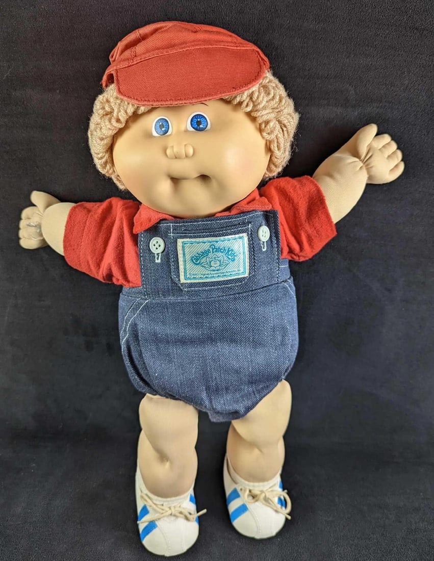 Vintage Cabbage Patch Kid Blonde & Blue Overalls (1 of 6)