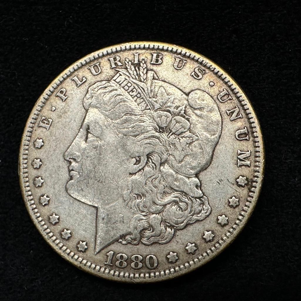 1880 P Morgan Silver Dollar (1 of 2)