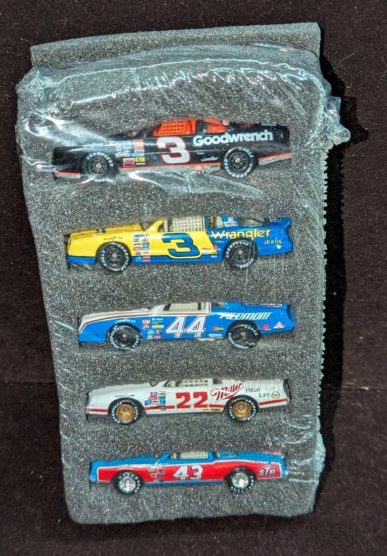 Richard petty matchbox hot sale cars