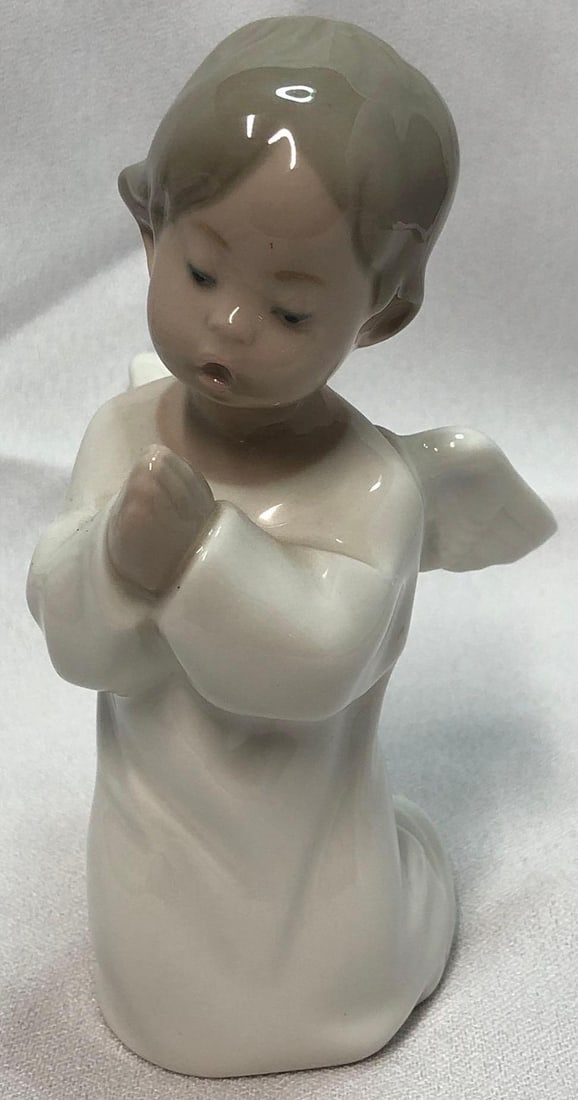 1970 Lladro 4538 Angel Praying (1 of 5)