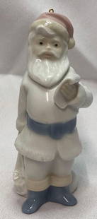 1991 Lladro #5842 Santa Claus Ornament: This lot contains a 1991 Lladro #5842 Santa Claus Ornament. Retired in 1994. It is approx 5&#34; x 2&#34; x 1-1/2&#34; and weighs about 0.2lbs. Overall the Lladro ornament is in good used condition wi