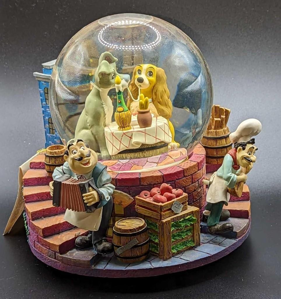 Disney Lady & The Tramp Musical Snow Globe (1 of 8)