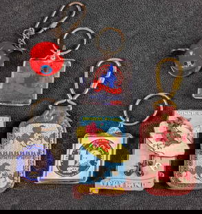 Five Souvenir Disney Epcot Mickey Mouse Minnie Pearl Keyrings Magnet: This lot includes: (1) Mickey Mouse "Mmmm". Full Grain Cowhide Keyring. (1) 15th Anniversary Walt Disney World Keyring. (1) 10th Anniversary Epcot Keyring. (1) Mickey Mouse Baseball Hat With Ears Keyr