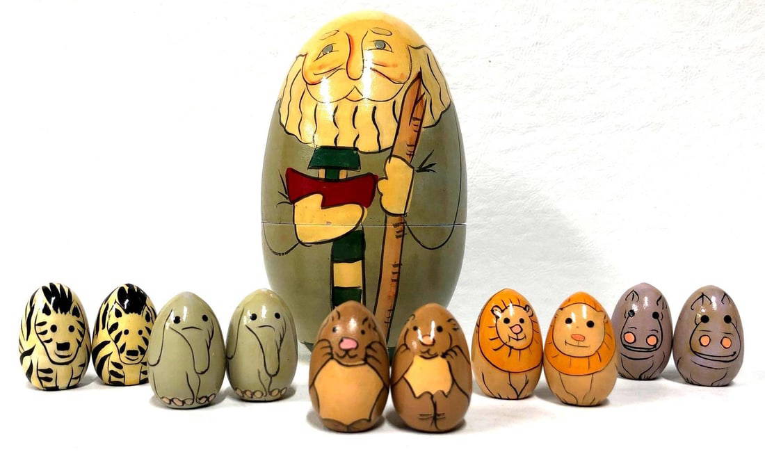 Terry's Village Hand Painted Noah's Ark Nesting Egg/doll + 10 Animal