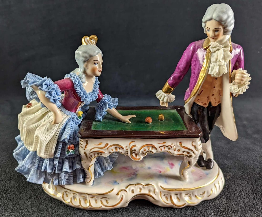 Martha Budich Dresden German Billiards Players (1 of 6)