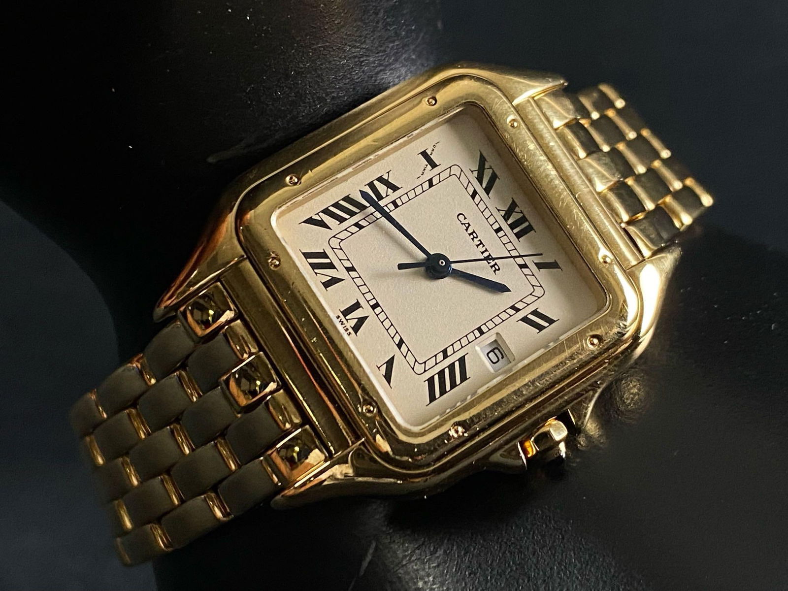 Classic Cartier Panther 18K Yellow Gold 887968 Unisex Time Piece (1 of 12)