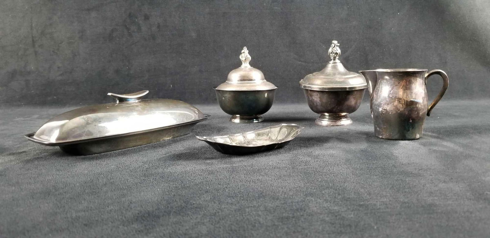Assorted Lot of 5 Silver Plated Hollowware Wm Rogers Gorham Paul Revere (1 of 10)