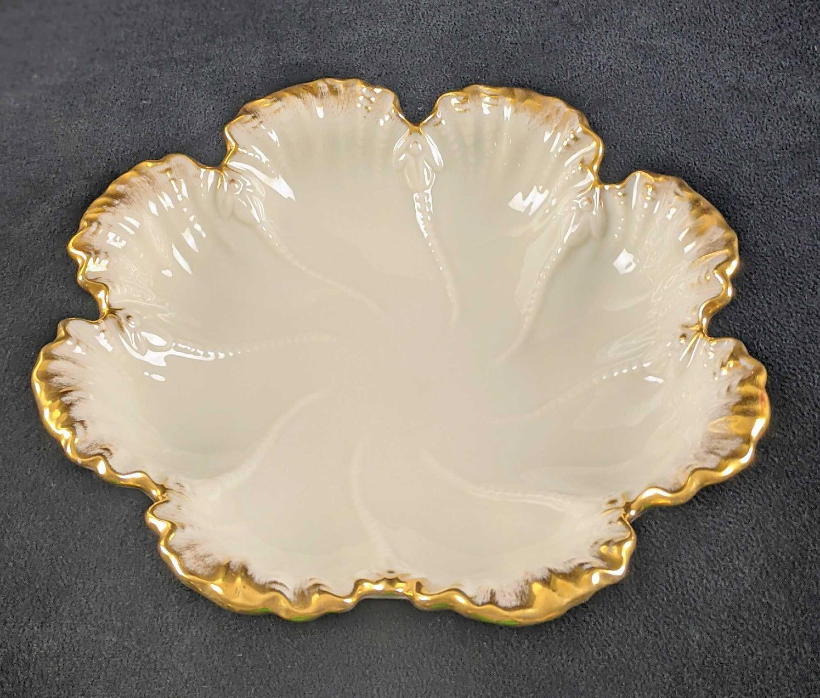 Lenox Scalloped Gold Rimmed Candy Dish (1 of 6)