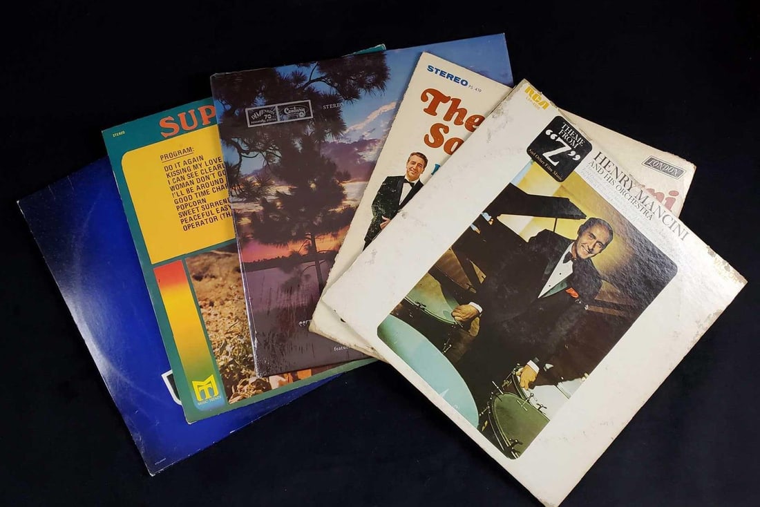 Vinyl LP Lot Of Five Hip Hop, Soundtrack And More: This lot includes: (1) The Way Of Gladness: Musical Highlights Of The Leesburg Men's Retreat" With songs like "I've Discovered The Way Of Gladness" and "Singing I Go". (1) 