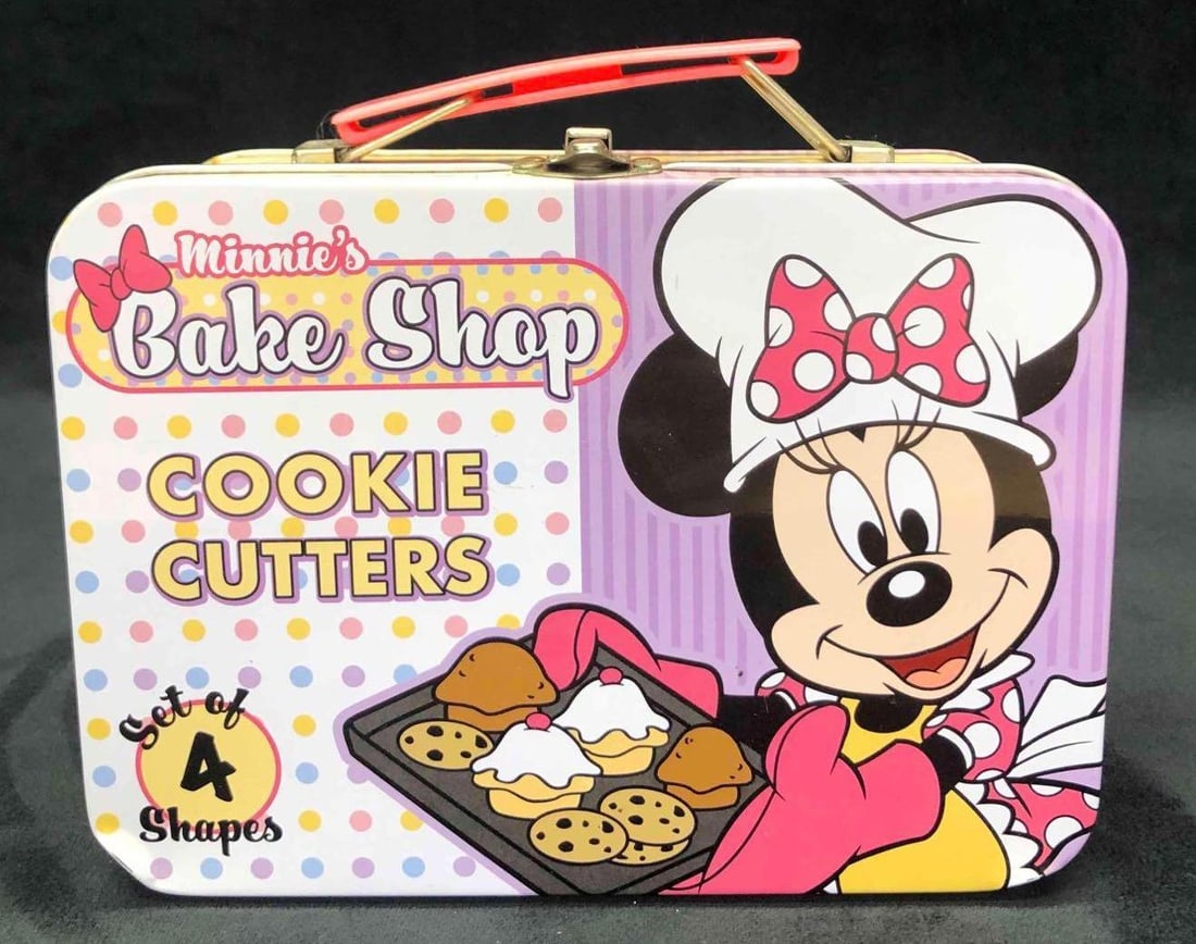 Vintage Mini Mouse Tin Lunch Box (1 of 7)