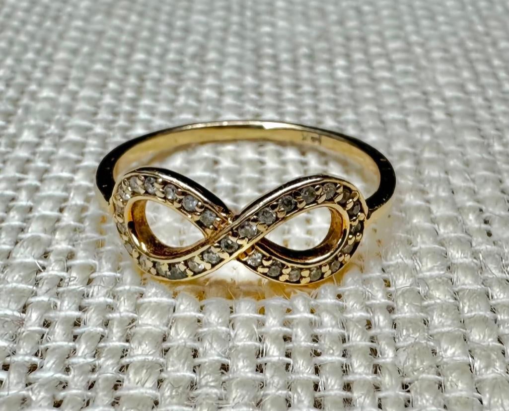 14k Gold Infinity Diamond Ring (1 of 2)