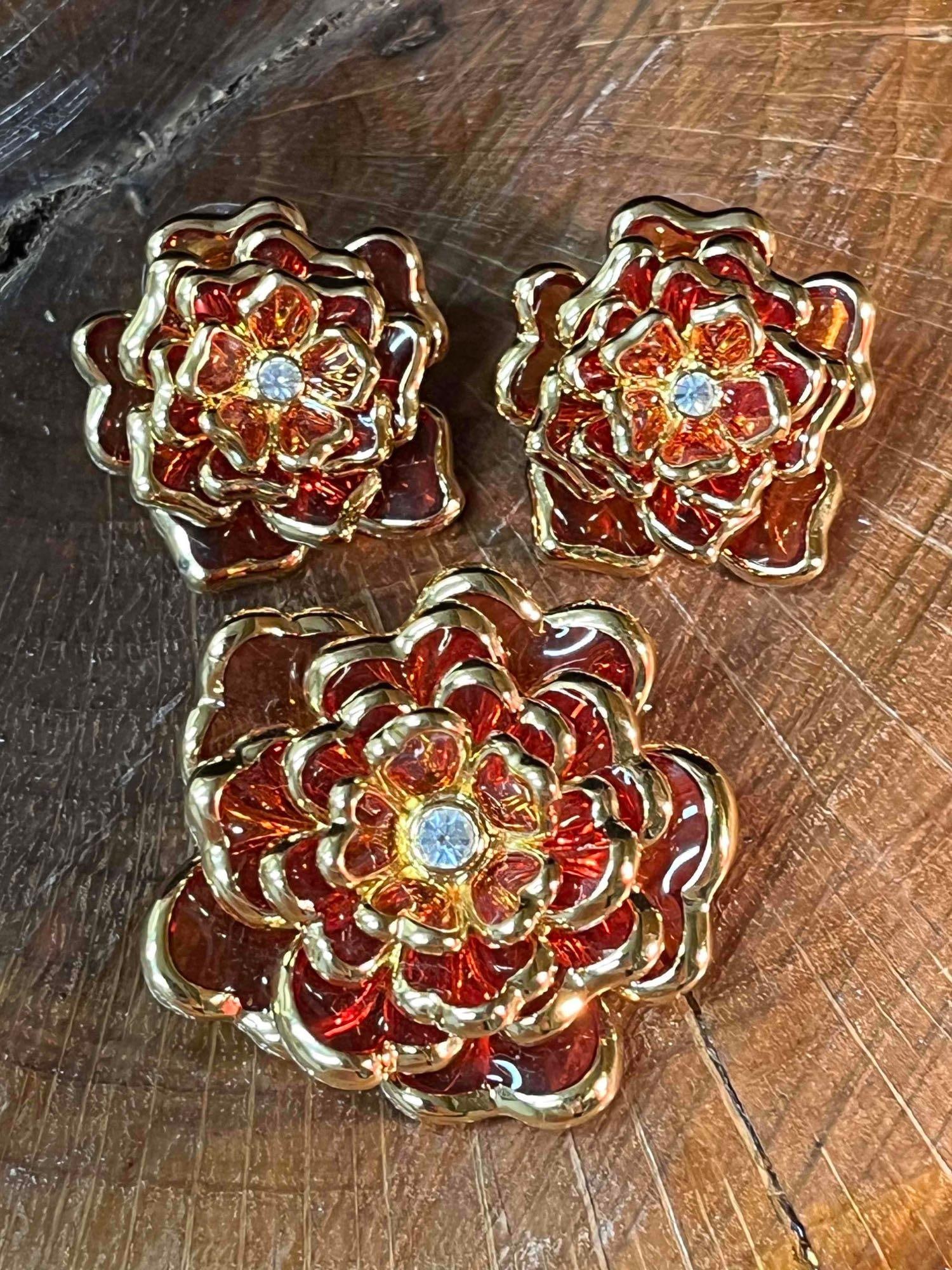 Joan Rivers Gold tone Acrylic Rose Brooch Earrings Set (1 of 7)