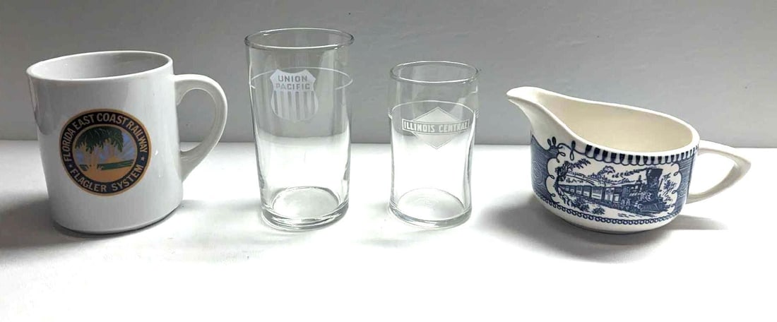 Vintage Railroad Juice Glasses & Train Creamer & Mug (1 of 10)