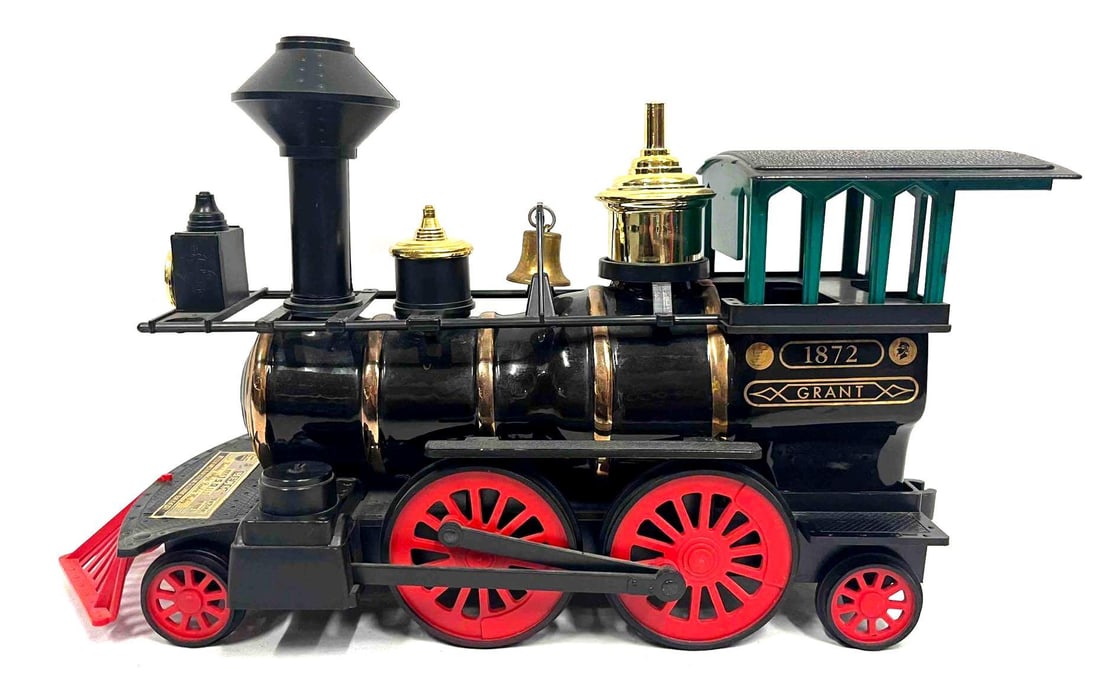 Empty Jim Beam 1872 Grant Locomotive Decanter Train Series (1 of 13)