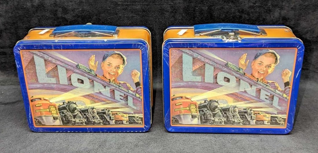 2 Sealed Lionel Tin Lunch Boxes A (1 of 5)