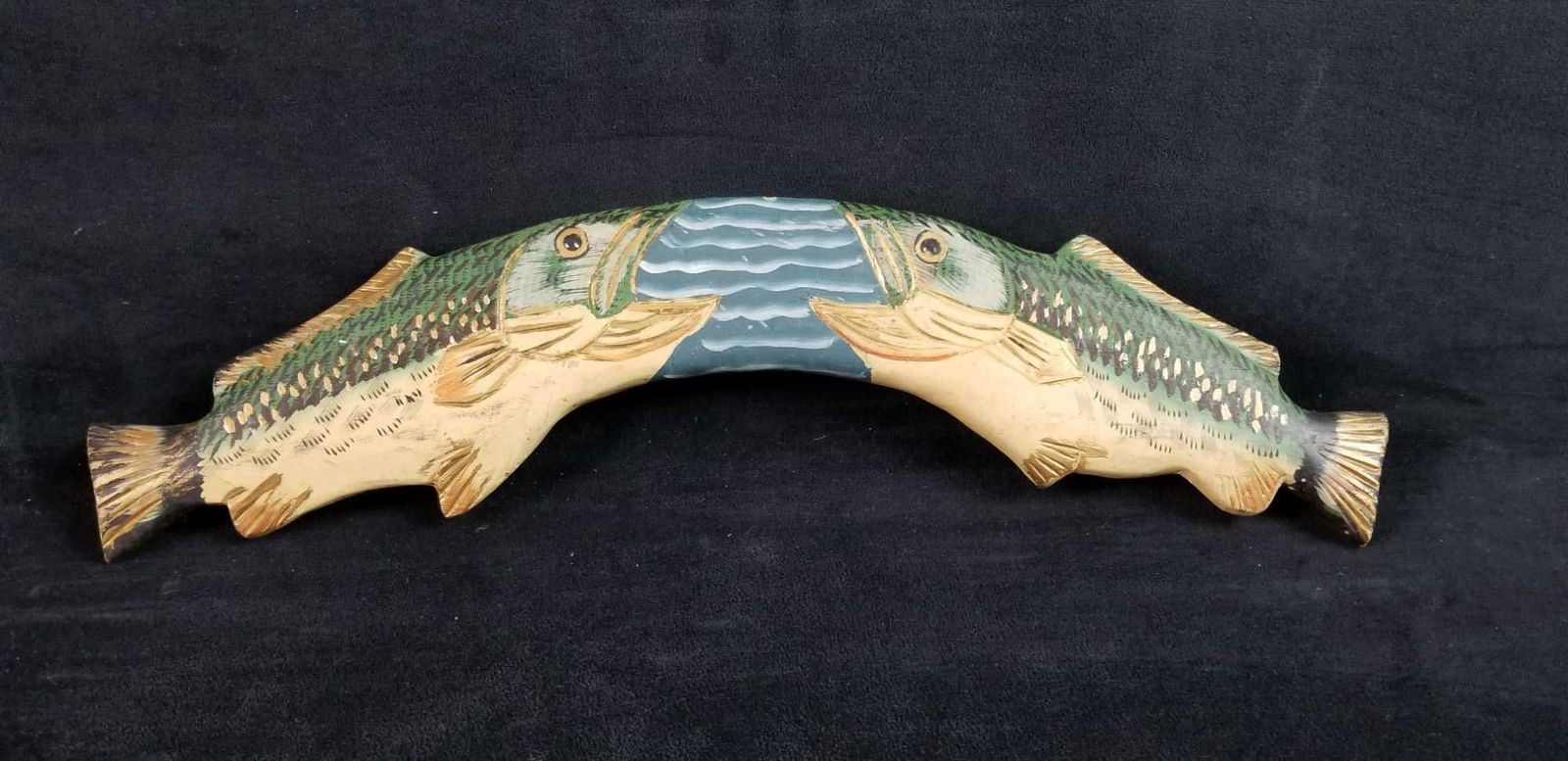 Wooden Painted Fish Wall Mount (1 of 6)