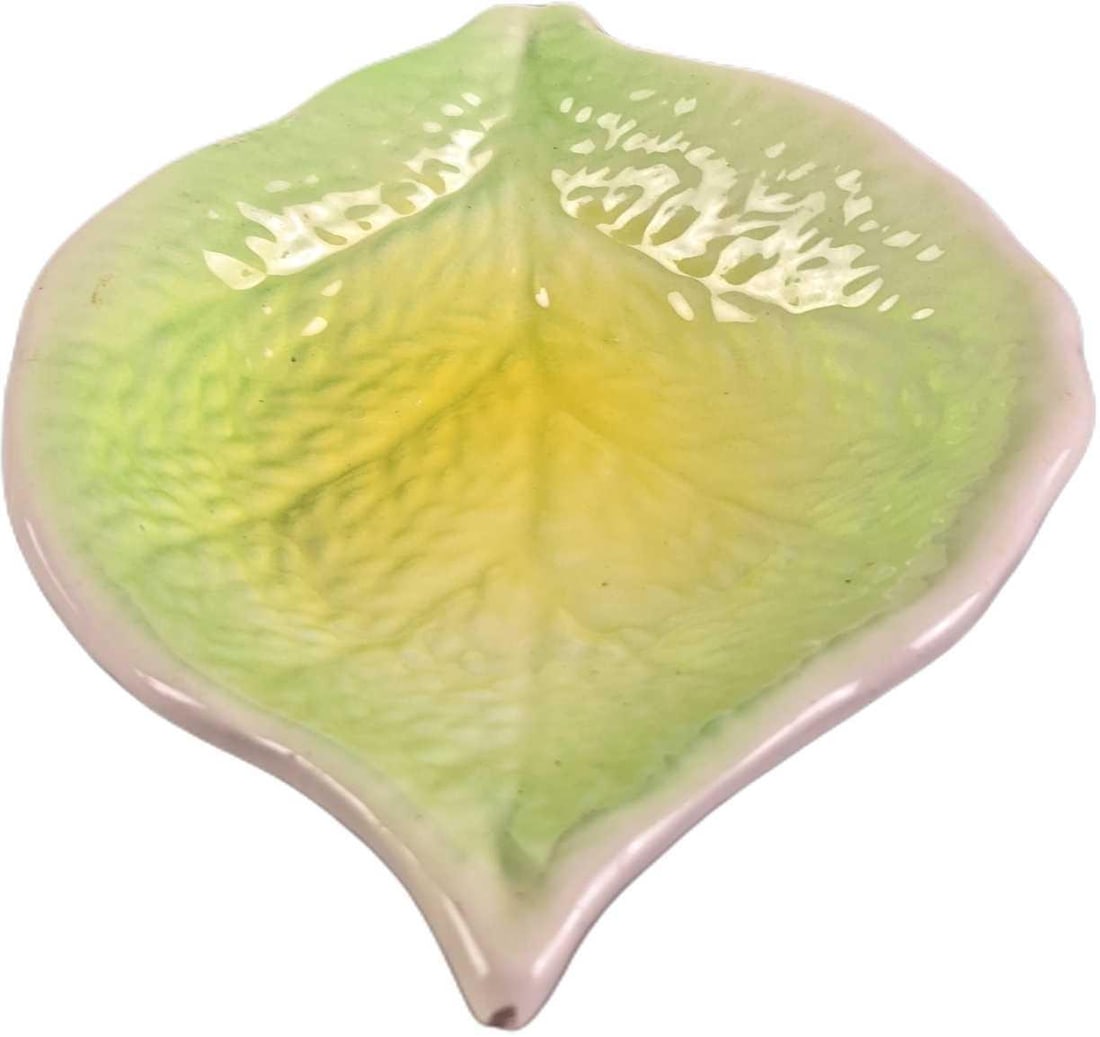 Vintage Japanese Ceramic Leaf Bowl (1 of 8)