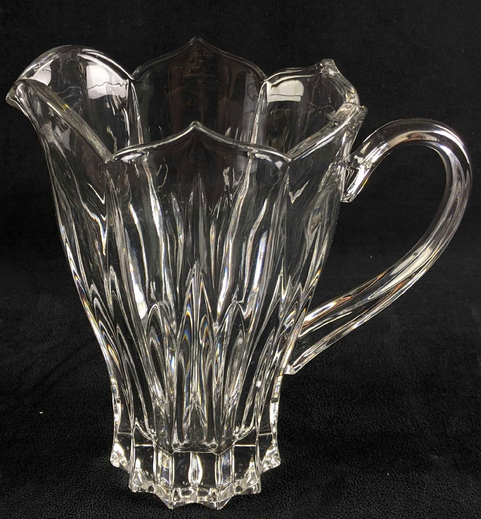 Glass Crystal Pitcher Flower (1 of 5)