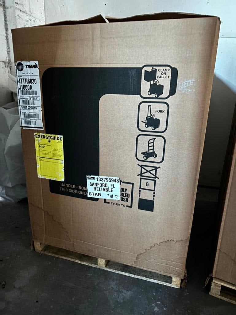 NIB Trane 16 Seer 2.5 Ton Outdoor Air Conditioner (1 of 2)
