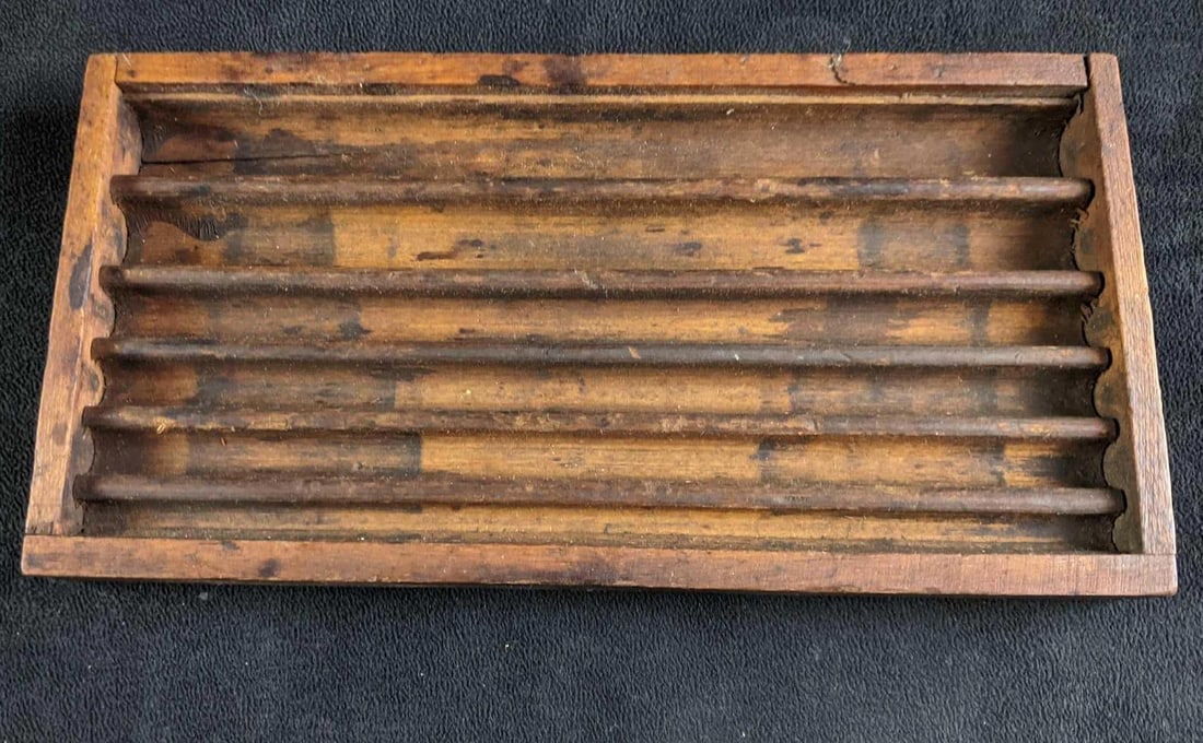 Wooden Cigar Tray (1 of 5)