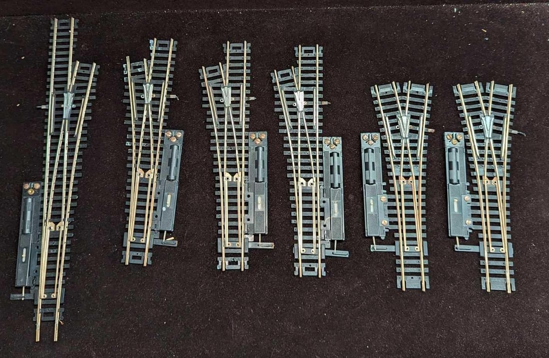 Atlas Train Tracks 6 Right #4 Left WYE Custom (1 of 8)