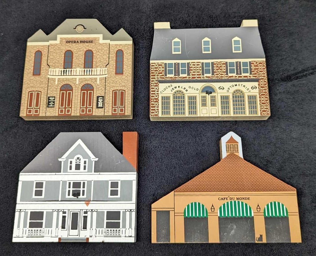 4 Cat's Meow Wood Opera House Cafe Du Monde Ohliger House (1 of 7)