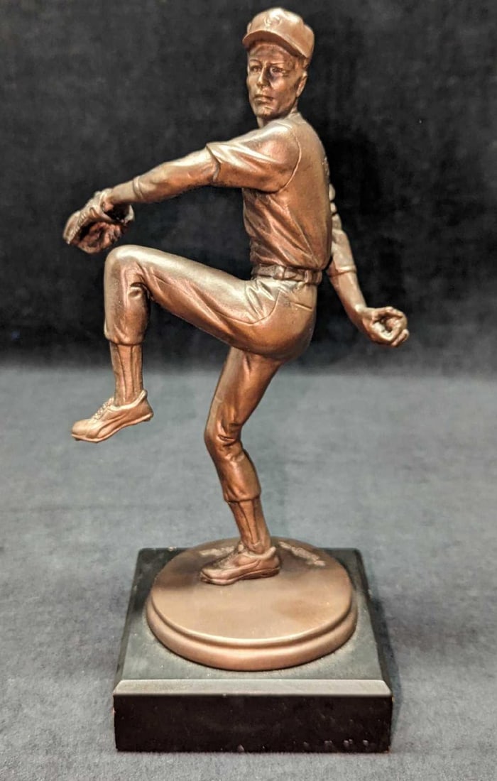 Austin Bronze Tone Resin Baseball Player Sculpture (1 of 9)