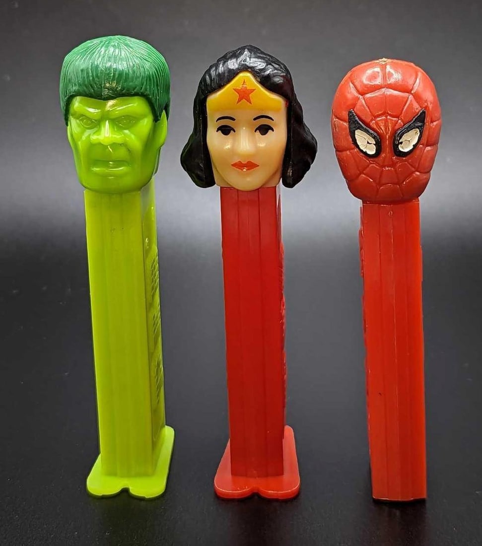 3 Vintage Hulk Wonder Woman Spider-Man Pez Dispensers (1 of 9)