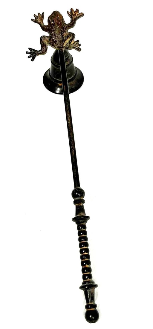 Vintage Metal Frog Candle Snuffer: This lot contains a Vintage Metal Frog Candle Snuffer. It is approx 9 3/4" x 1 3/4" x 3 1/4" and it weighs about 0.3lbs. Overall the Metal Candle Snuffer is in good used condition with som