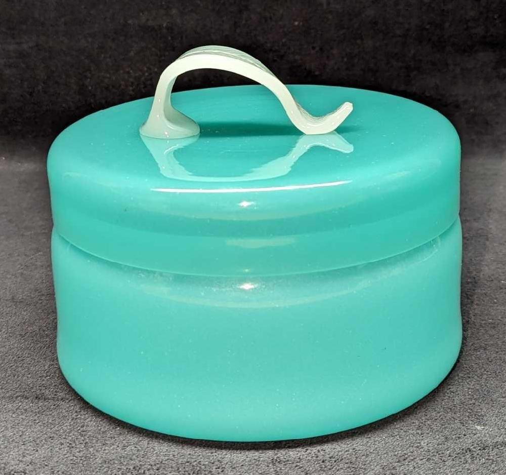 Vintage Glass Jar With Lid (1 of 9)