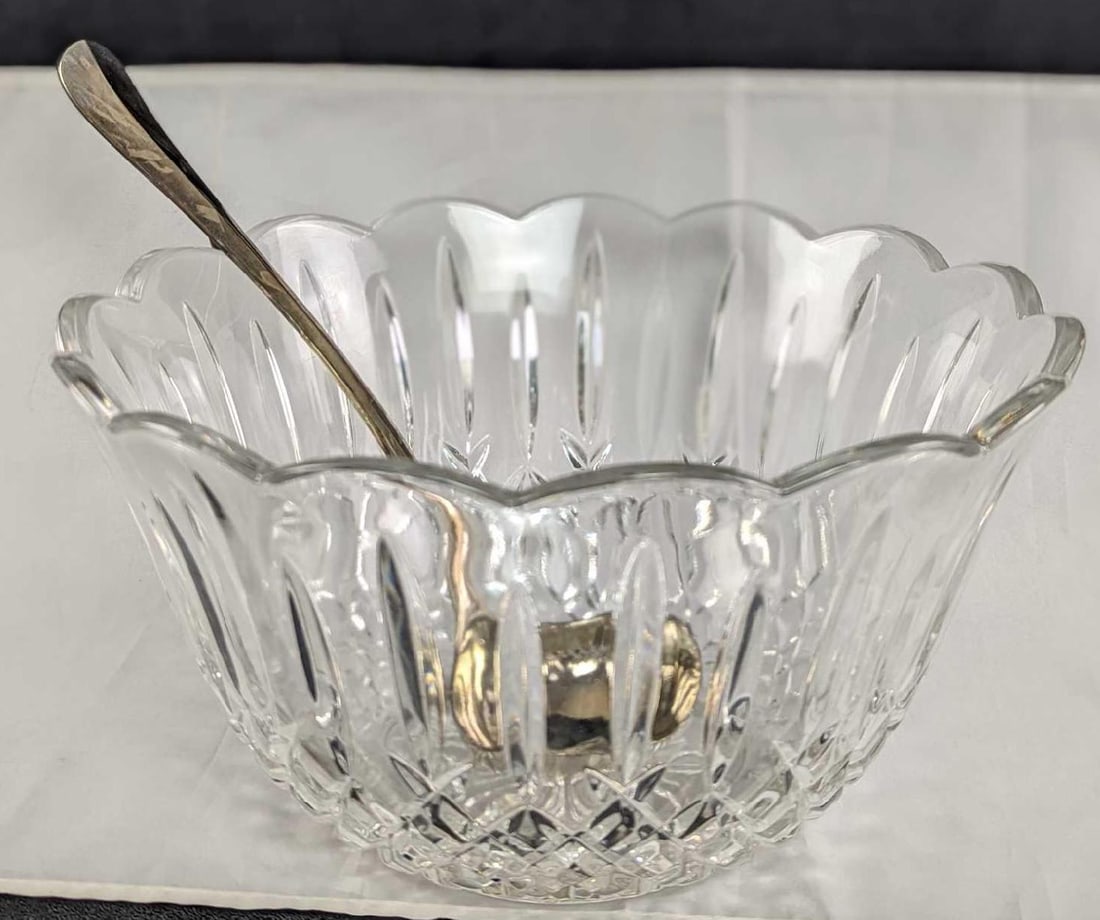 Shannon Irish Crystal Punch Bowl With Silver-Plate Ladle (1 of 9)