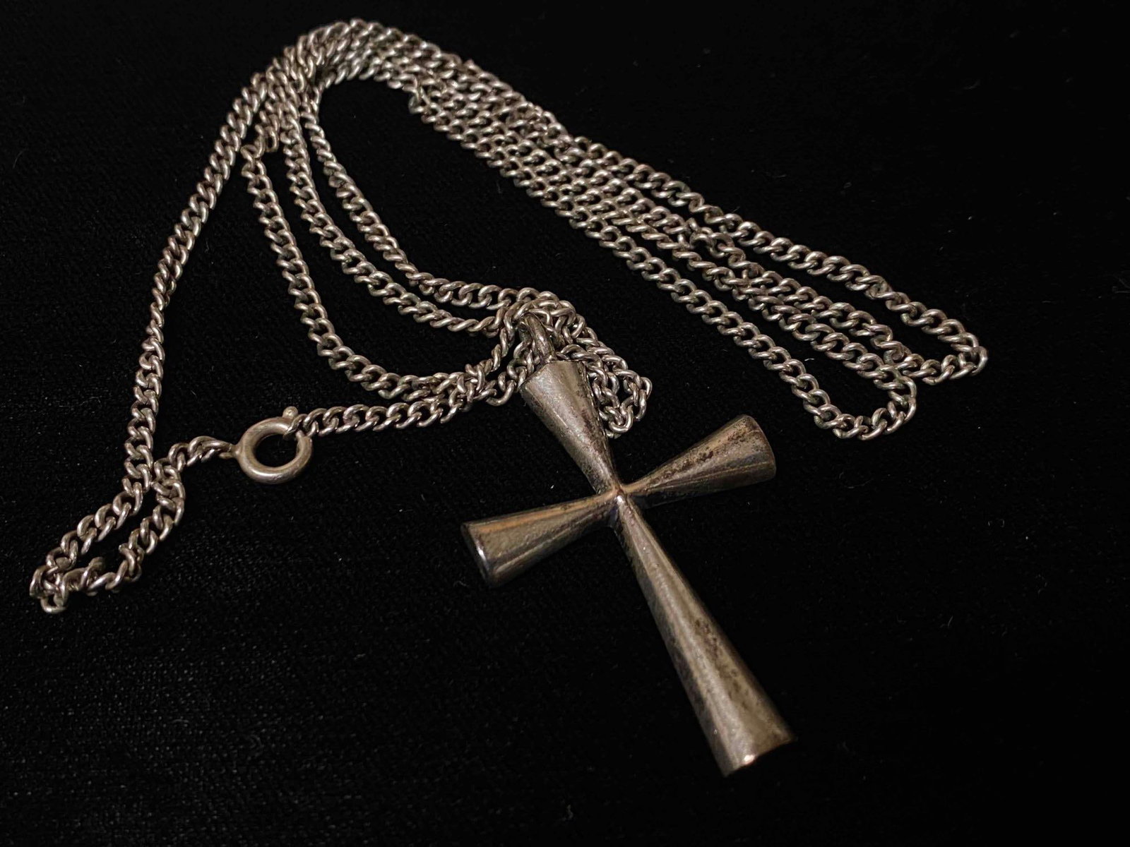 Vintage Sterling Silver Curb Link Chain & Cross (1 of 7)