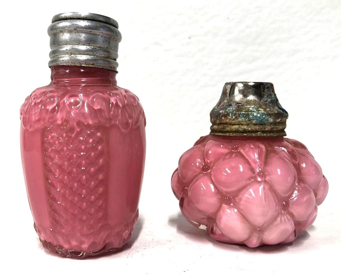 Pink Early American Pressed Glass Salt & Pepper Shakers (1 of 5)