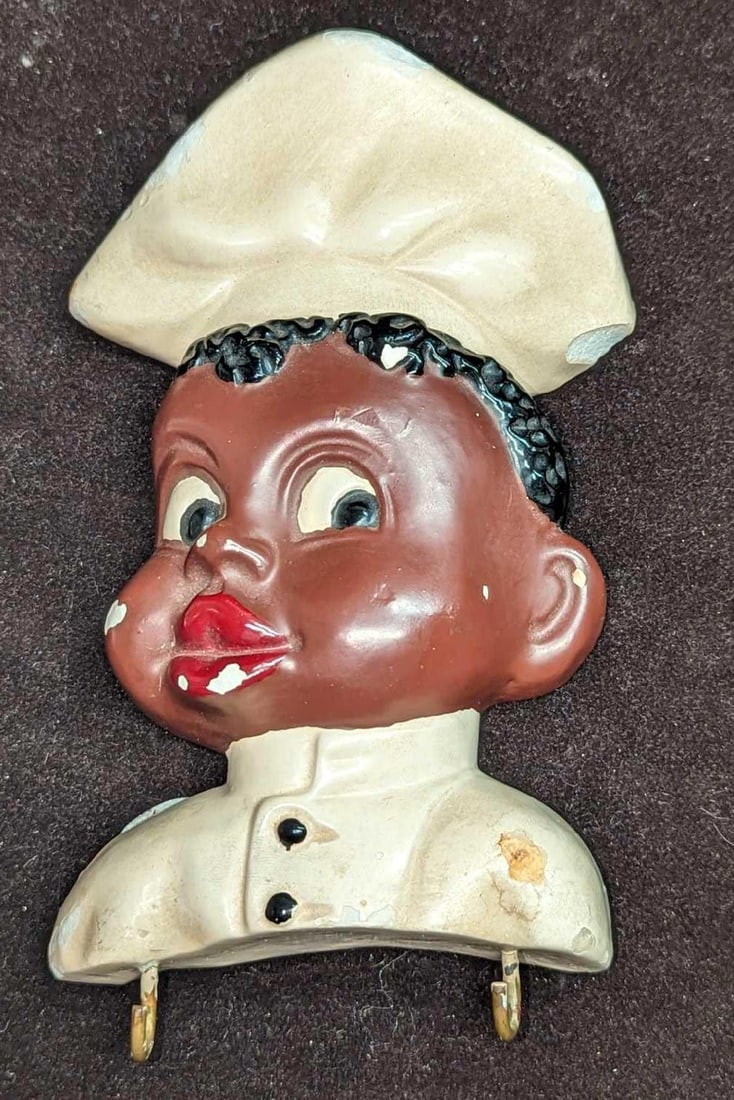 Chalkware Vintage Kitchen Wall Plaque Black Chef Black Americana: Hand-Painted Chalkware Vintage Kitchen Wall Plaque Black Chef Black Americana. The maker and date of creation are unknown. The plaque is in a good, vintage condition with chips and paint loss. Also ne