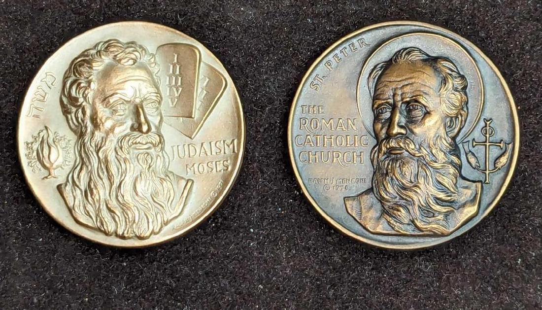 Vintage Ralph Menconi Catholic & Judaism Bronze Medals (1 of 5)