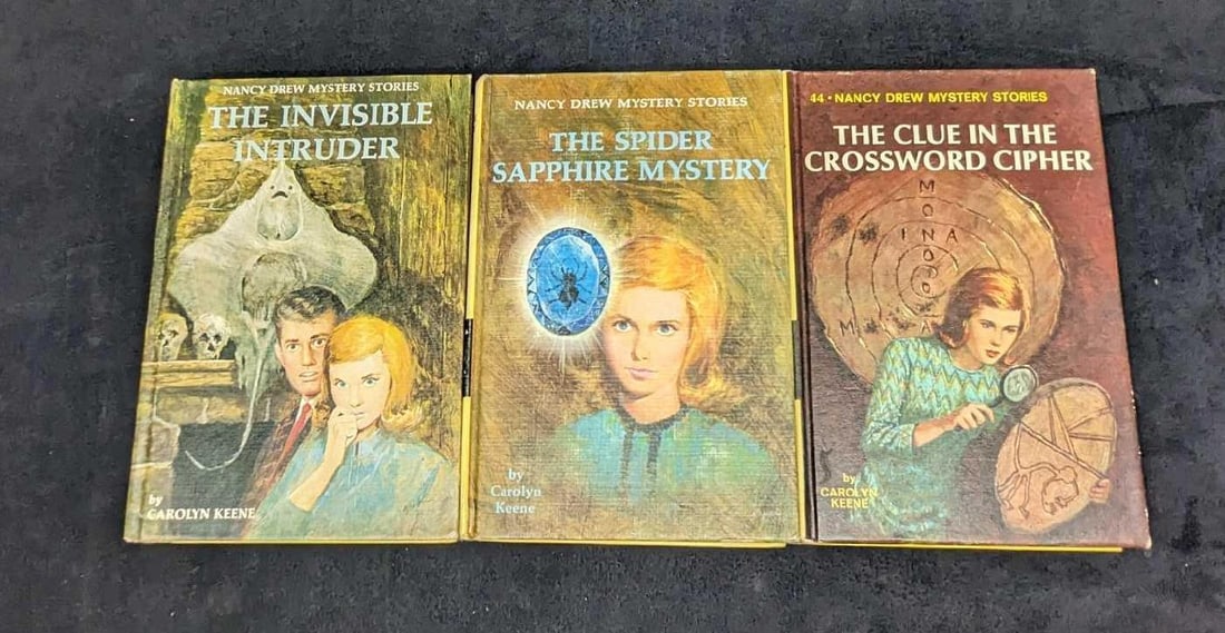 3 1960s Nancy Drew Mystery Stories Hardcovers 44 45 46: 3 1960s Nancy Drew Mystery Stories Hardcovers 44 45 46. This lot includes: (1) 44 The Clue In The Crossword Cipher. This was published in the year 1967. (1) 45 The Spider Sapphire Mystery. This was pu