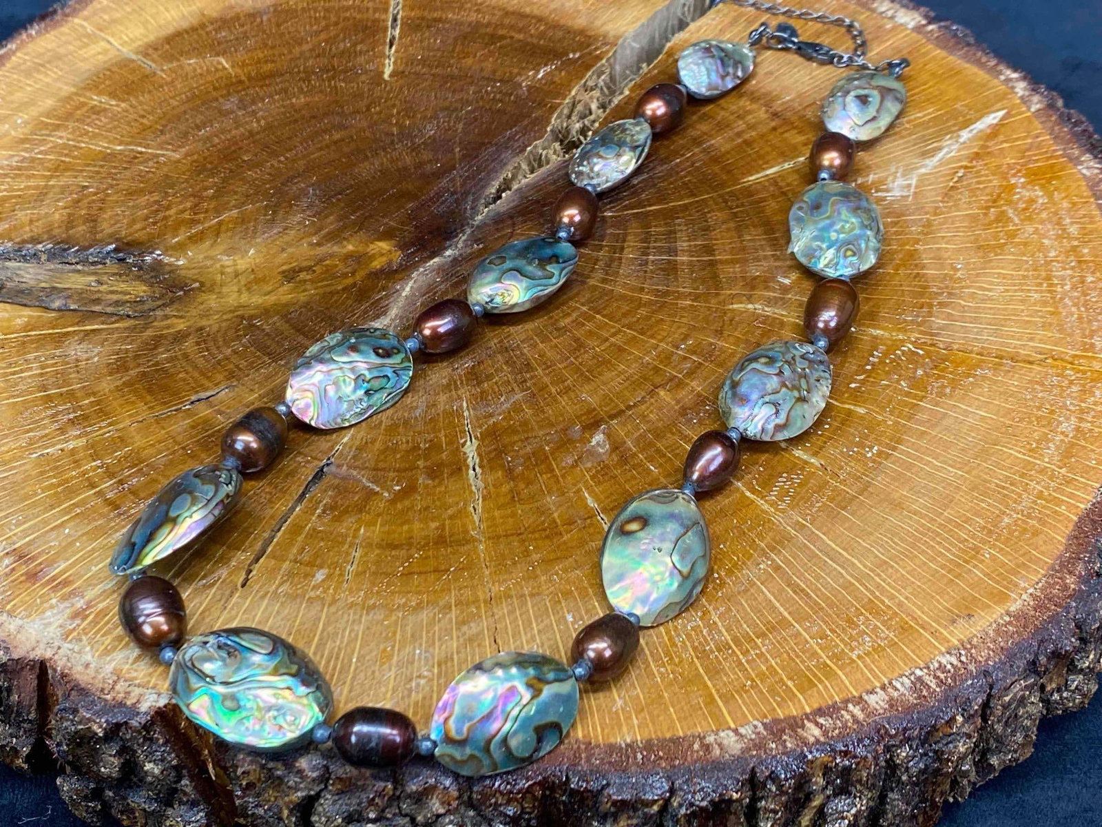 Sterling Designer Donna Dressler Polished Abalone Necklace: This fine vintage sterling piece has been tested and researched prior to listing. Please view all our pictures they are part of our description .Happy Bidding Metal : Sterling Clasp Color : Silver Sto