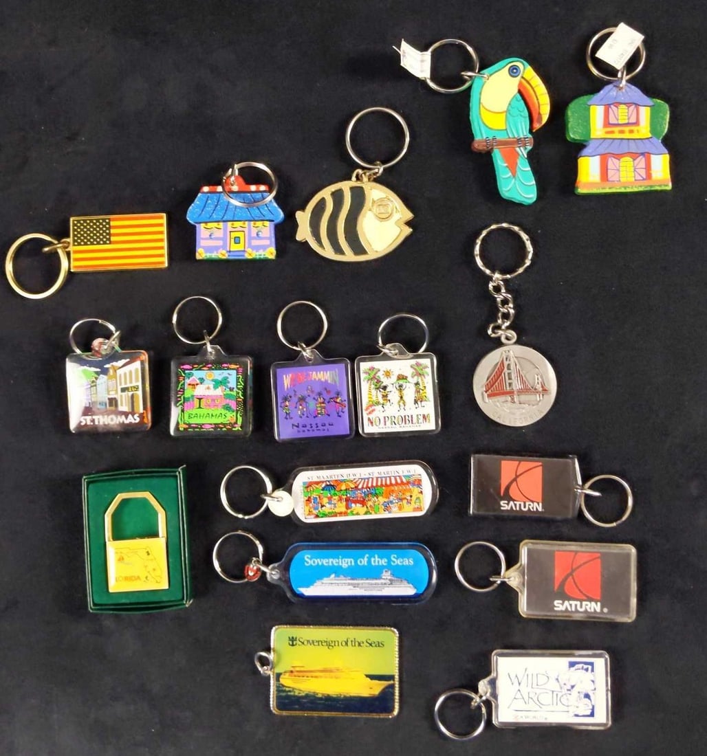 Vintage Keychains Lot Of 17 Florida Orlando Hati (1 of 6)