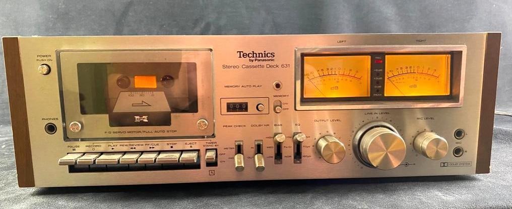 Vintage Technics Stereo Cassette Deck 631 (1 of 8)