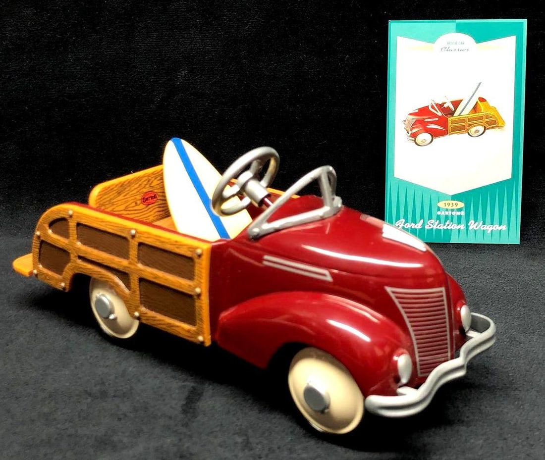 Kiddie Car Classics 1939 Garton Ford Station Wagon (1 of 6)