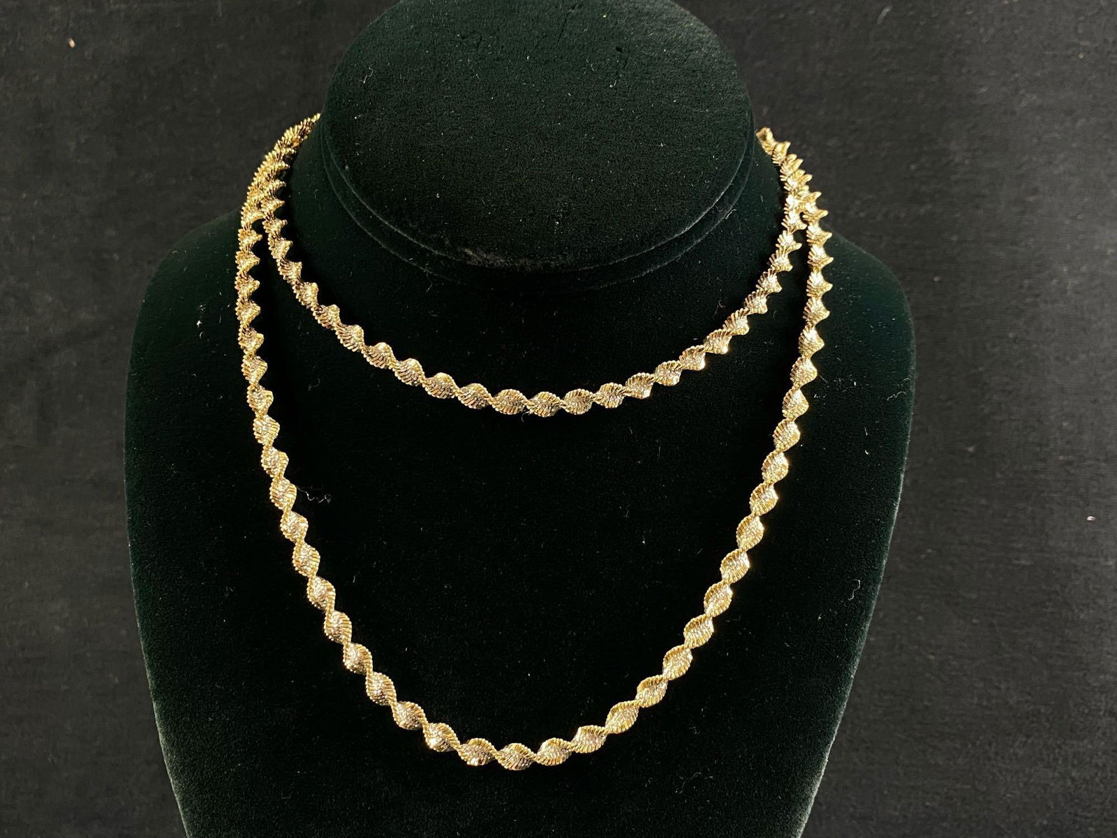 Vintage Milor Two Tone Twist Necklace 30" (1 of 5)