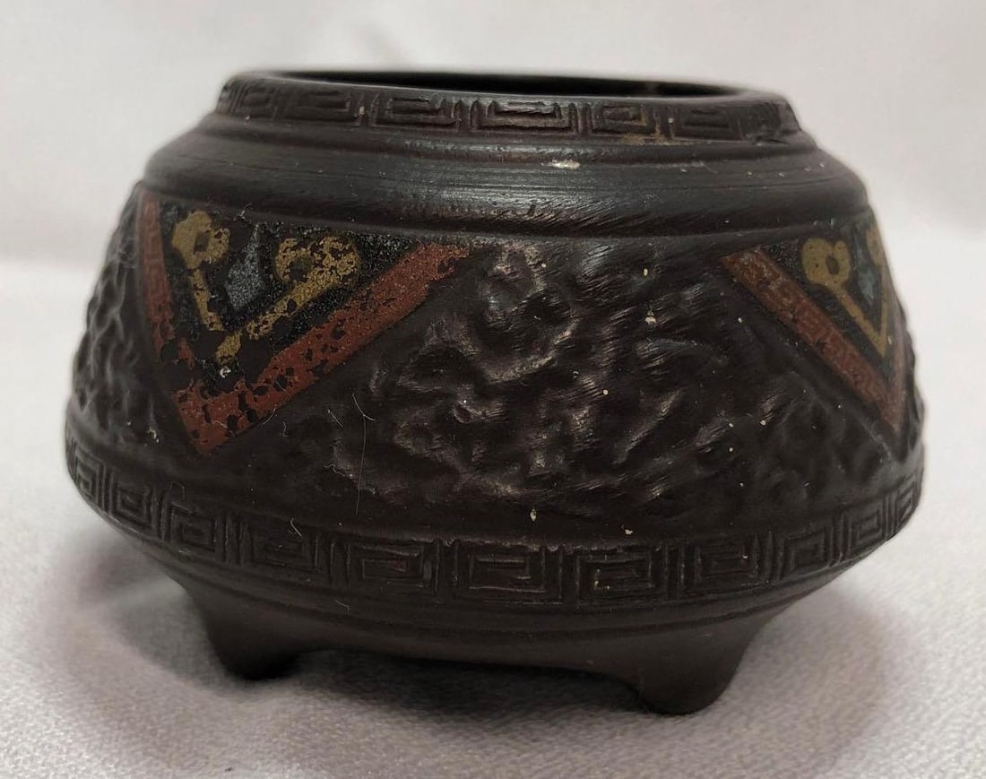 Rare Nippon Kuro Black Pottery or Incense Burner (1 of 8)